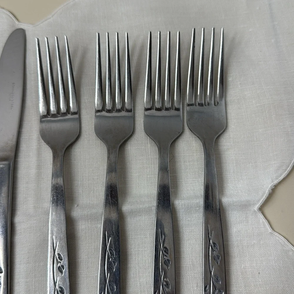 Summer Breeze Floral Pattern Sears & Roebuck Stainless Steel Flatware 8 Pc Japan